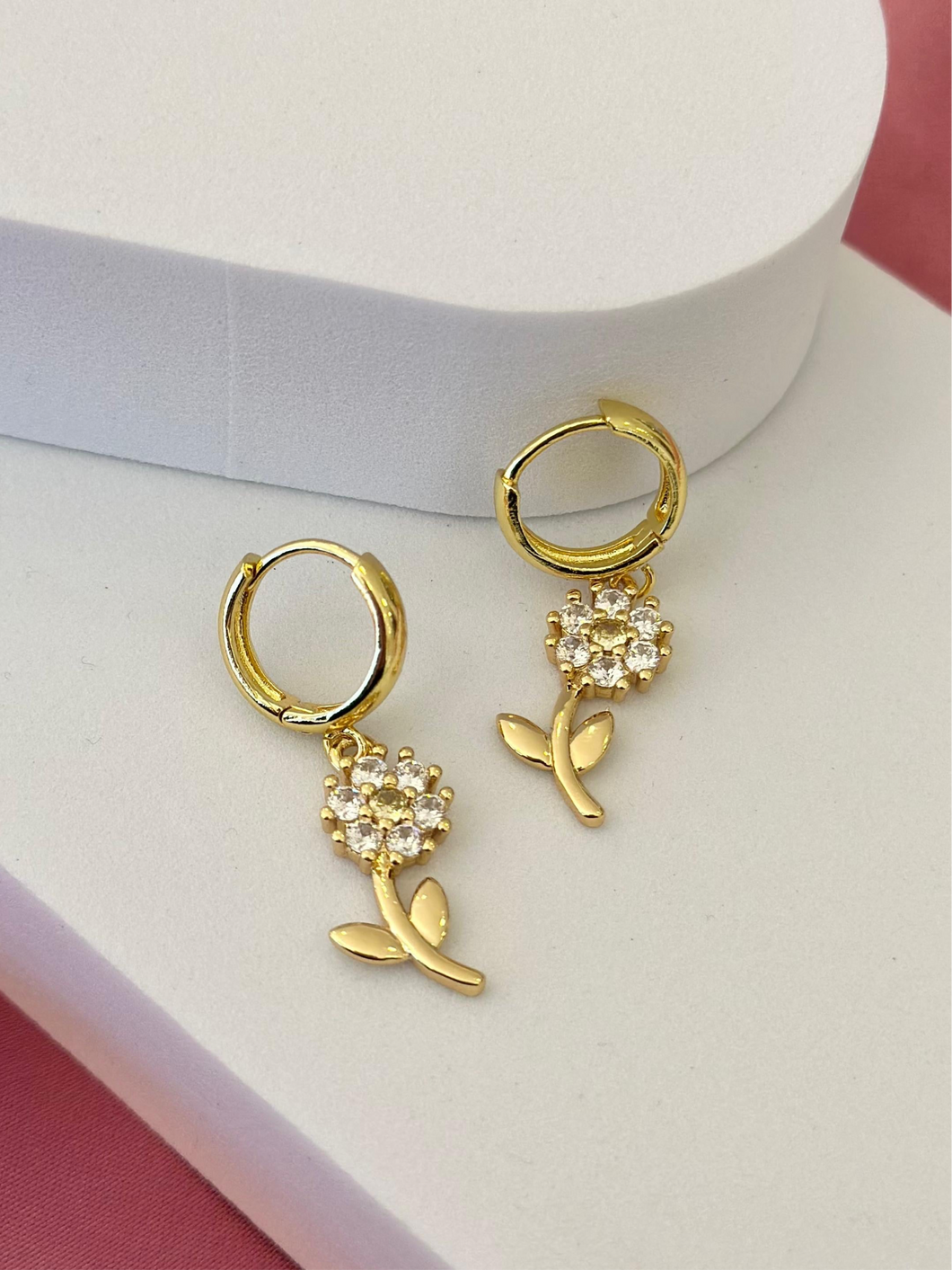 Aretes flor zirconia colgante #224